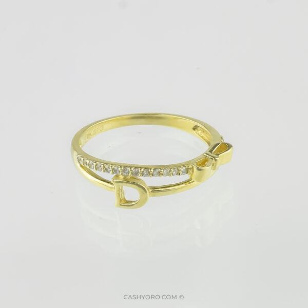 Anillo de oro para dama 10 kilates con piedra zirconias peso 1.5 Gr cash y oro